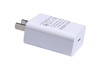 20WPD快充 超薄 高光面 3C ETL FCC PSE KC KCC認(rèn)證 IPHONE12充電器廠家